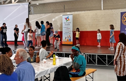 Un momento della Festa delle Famiglie co-organizzata dal RC Lugano, dal RAC Ticino e dall’Associazione Amélie